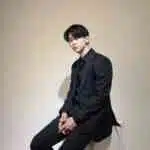 김시온
